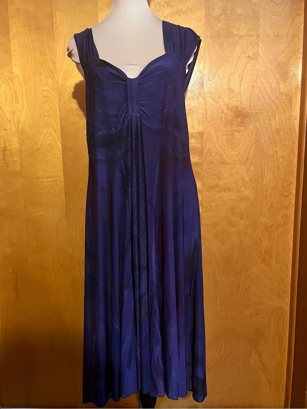 The Pyramid Collection Elegant Purple Midi Dress